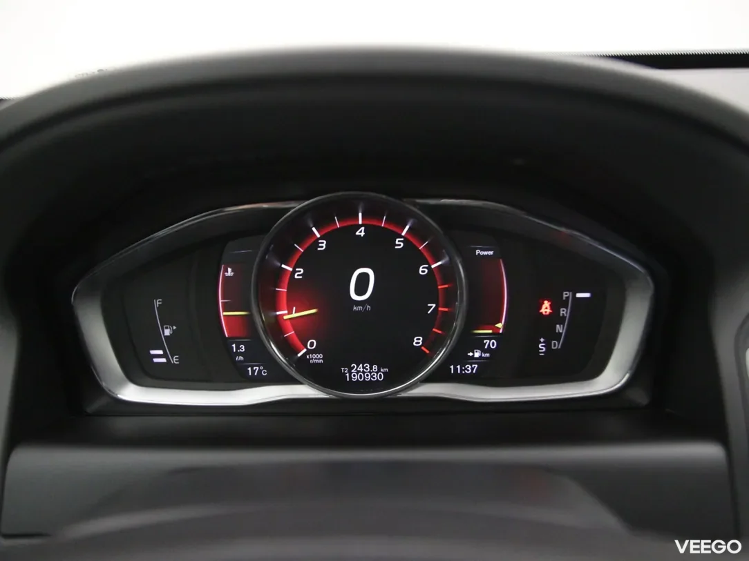 Volvo XC60 2 180kW