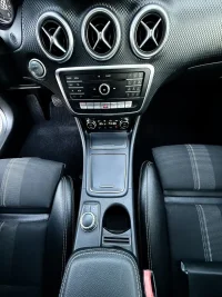 Mercedes-Benz A200 D AMG Sportpakett 2.1 100kW thumbnail