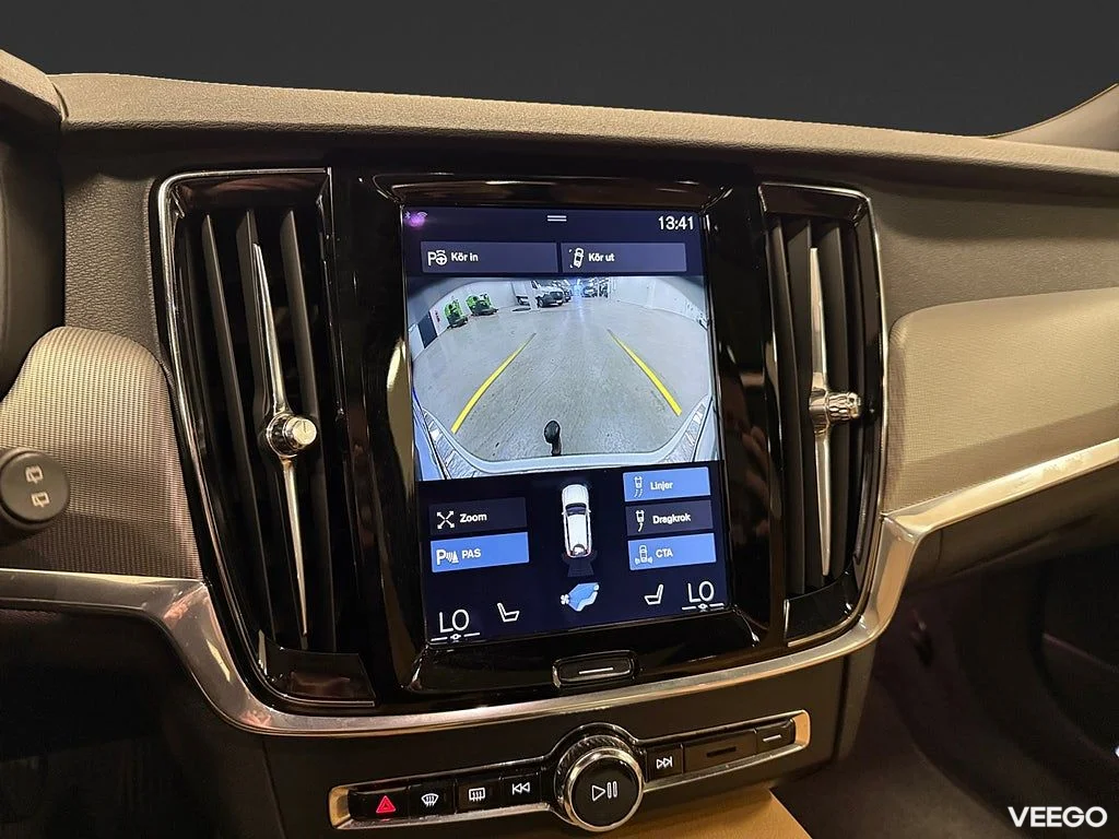 Volvo V90 D4 AWD 190HK Pro /Pano /Drag 140kW