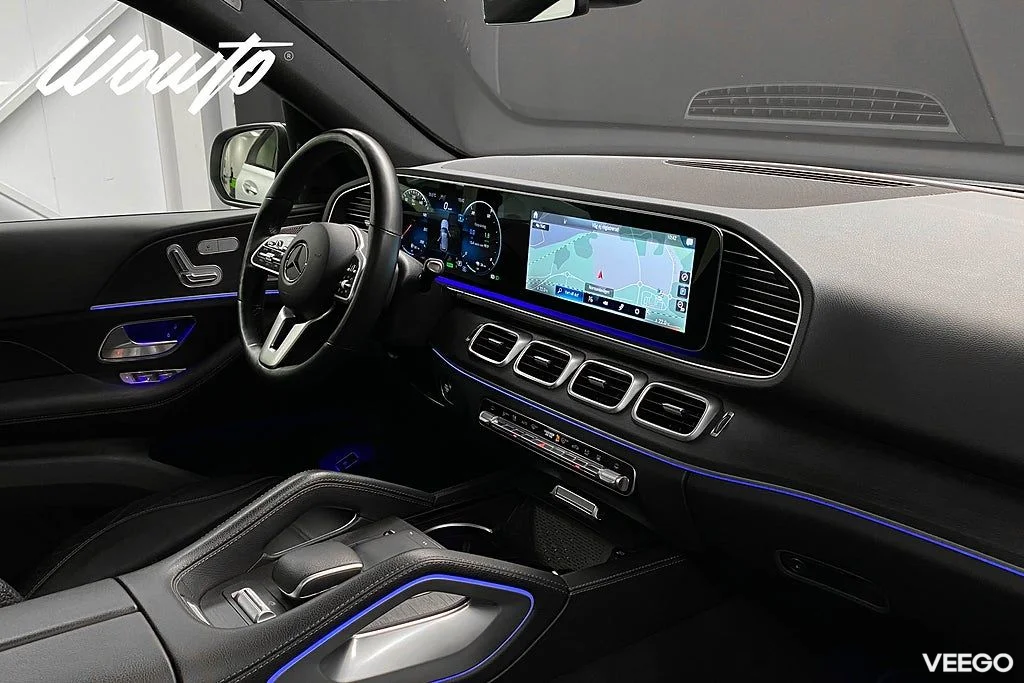 Mercedes-Benz GLE350 GLE 350 de 4M 320HK AMG /Pano /Drag /Burmester 235kW