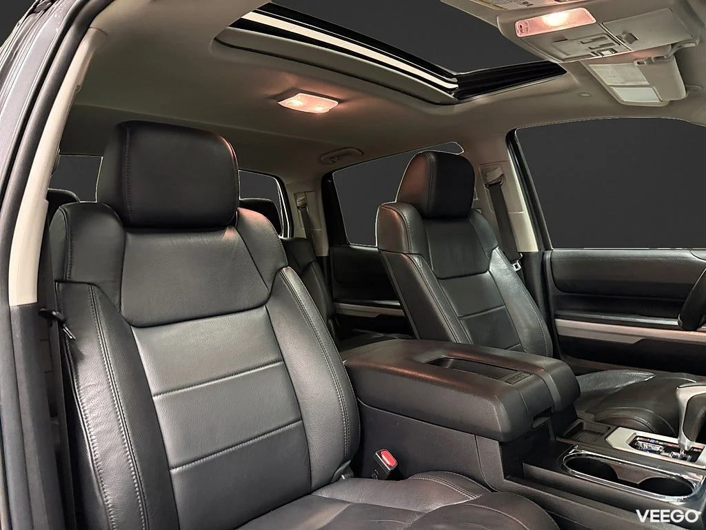 Toyota Tundra CrewMax 5.7 V8 4WD 386HK TRD Sport /Släde/Moms 284kW