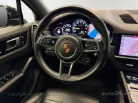 Porsche Cayenne Coupe Hybrid 2.9 250kW thumbnail