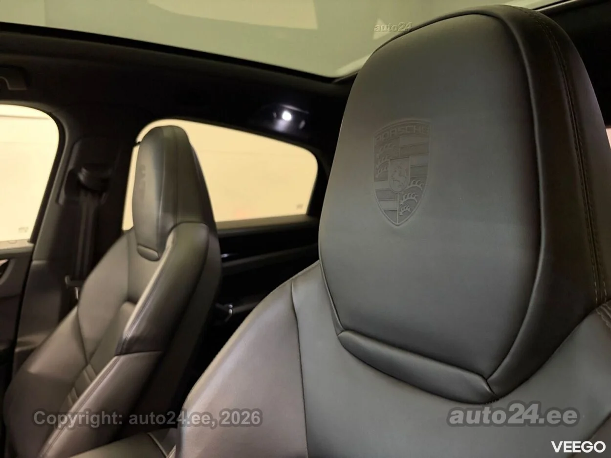 Porsche Cayenne Coupe Hybrid 2.9 250kW