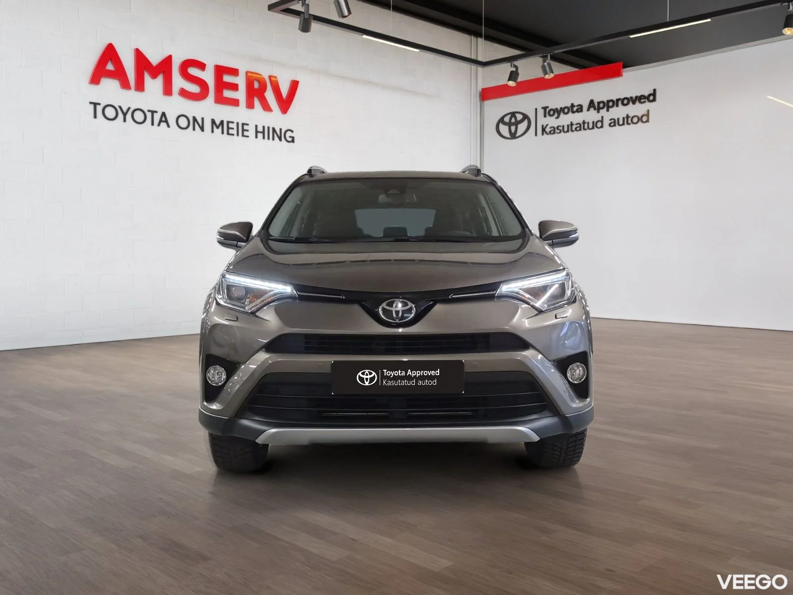 Toyota RAV4 Luxury Plus AWD 2 112kW