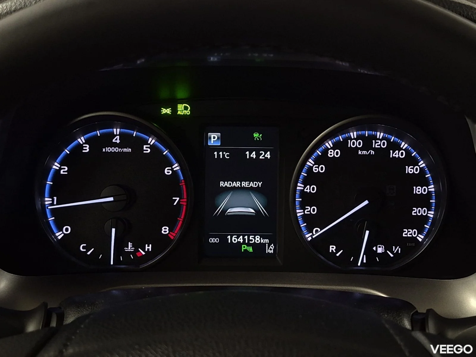 Toyota RAV4 Luxury Plus AWD 2 112kW