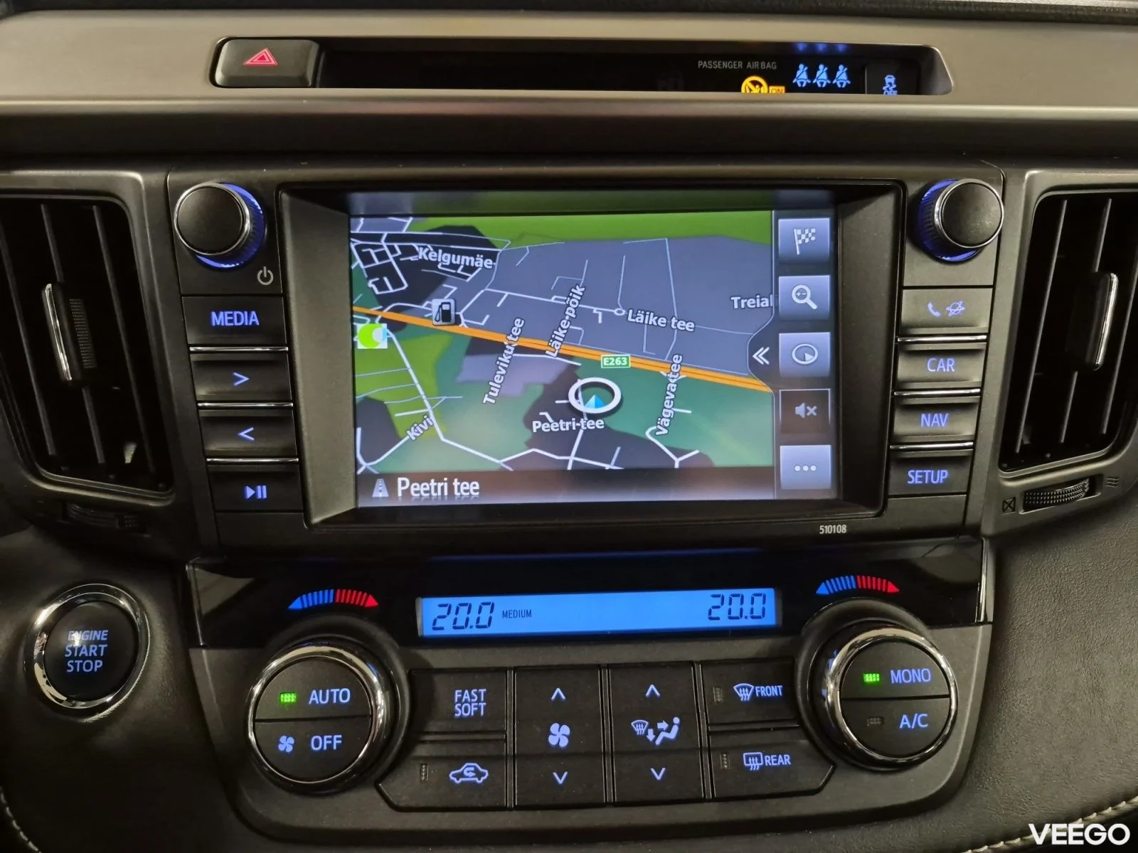 Toyota RAV4 Luxury Plus AWD 2 112kW