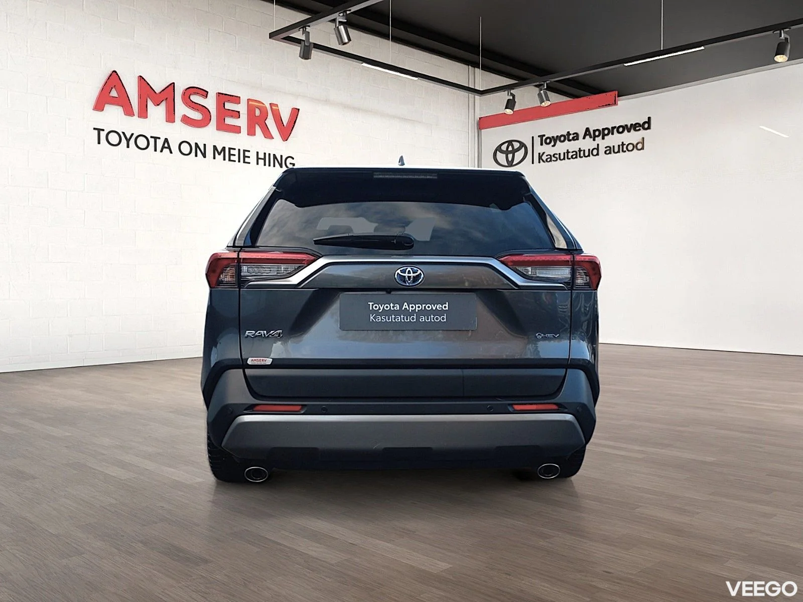 Toyota RAV4 Luxury Limited 2.5 131kW