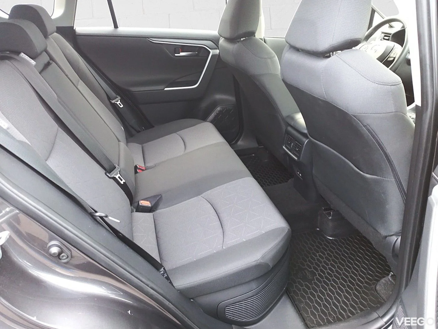 Toyota RAV4 Luxury Limited 2.5 131kW