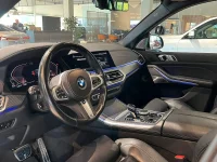 BMW X5 xDrive40d M Sport 7-sits D/A Pro B&W Panorama 360 Drag 250kW thumbnail