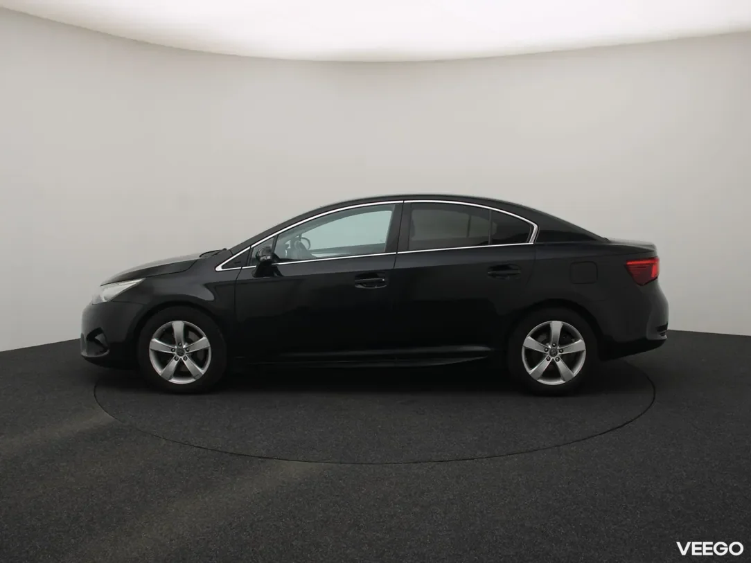 Toyota Avensis 2 105kW
