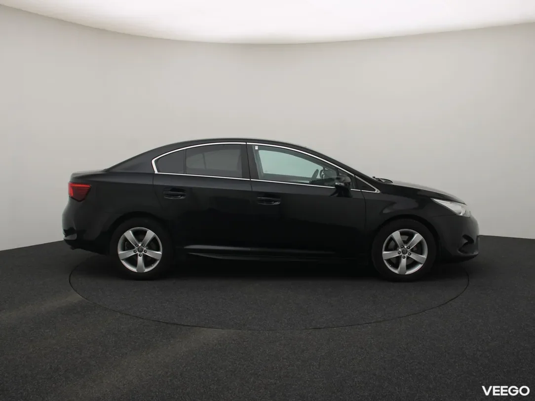 Toyota Avensis 2 105kW