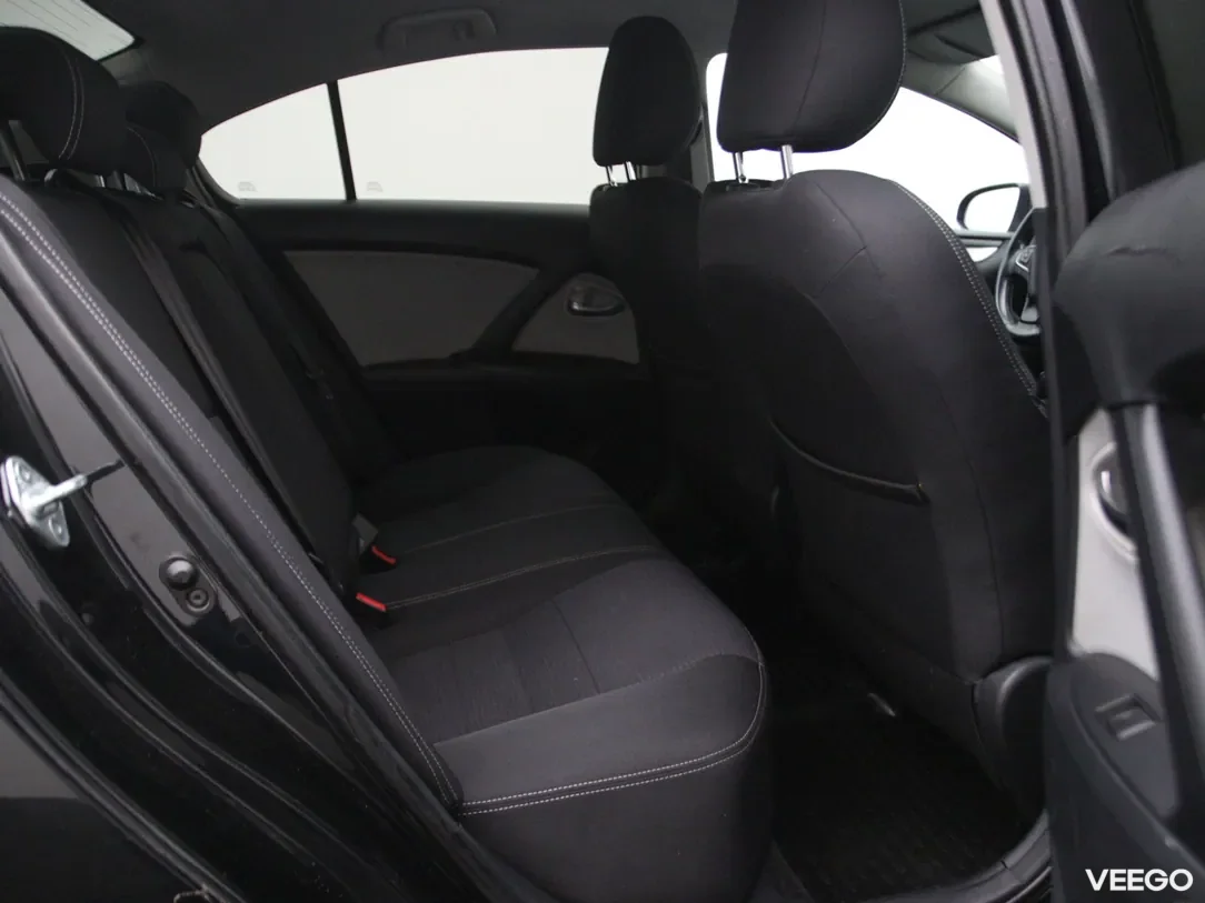 Toyota Avensis 2 105kW