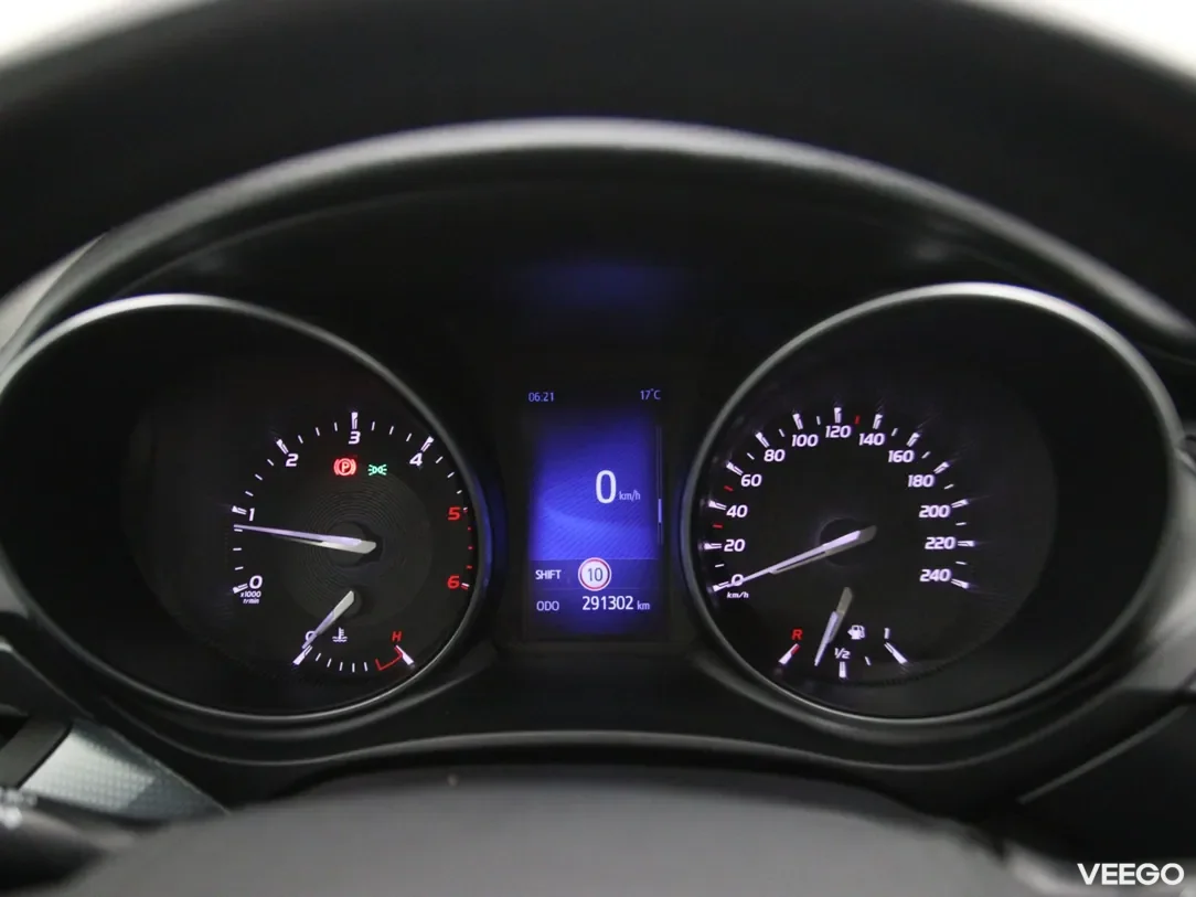 Toyota Avensis 2 105kW