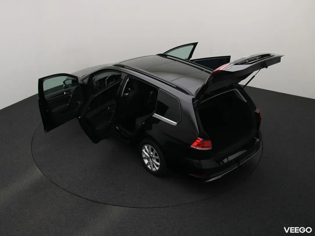 Volkswagen Golf 1.6 85kW
