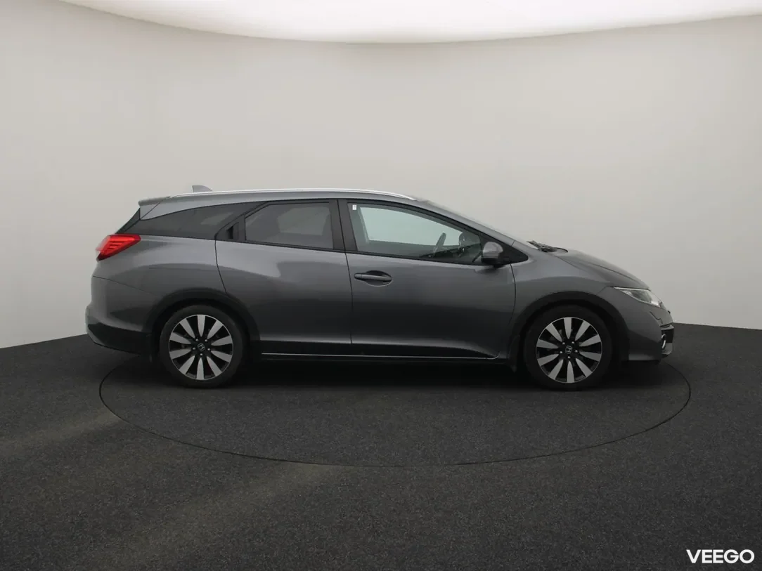 Honda Civic 1.8 104kW