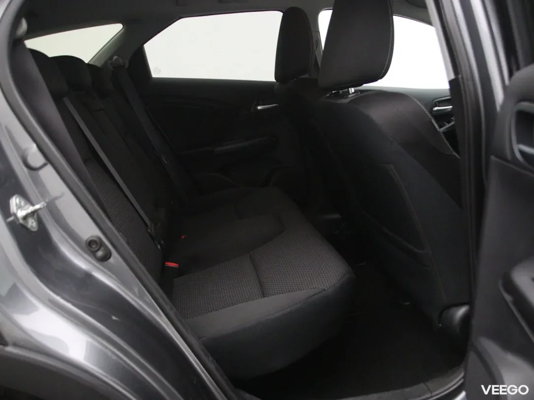 Honda Civic 1.8 104kW