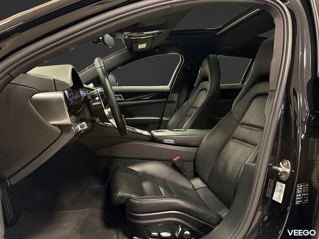Porsche Panamera Sport Turismo PDK 330HK /Pano /Drag /Bose 243kW