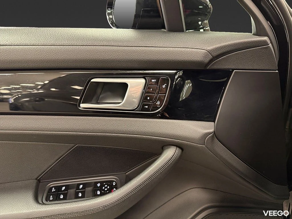 Porsche Panamera Sport Turismo PDK 330HK /Pano /Drag /Bose 243kW