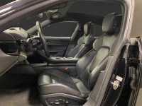 Porsche Taycan 571HK /P-Display /Pano /Se Spec /Moms 420kW thumbnail
