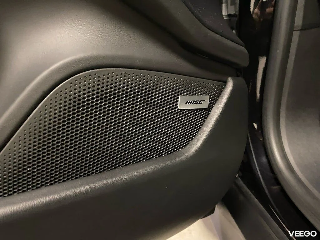 Porsche Taycan 571HK /P-Display /Pano /Se Spec /Moms 420kW