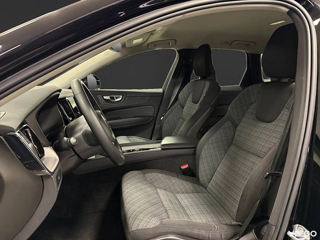 Volvo XC60 B4 AWD 197HK /Drag /Värmare /Moms 145kW