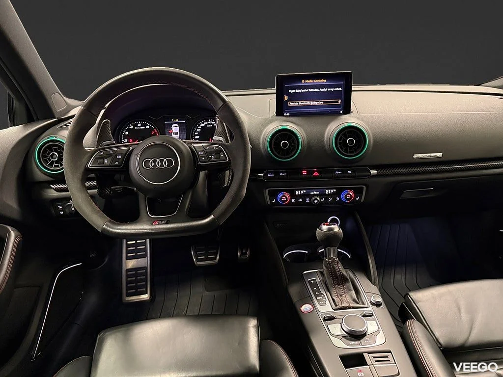 Audi RS 3 Sedan 400HK /Sportavgas /RS-Design /B&O 294kW