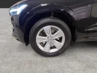 Volvo XC60 B4 AWD 197HK /Drag /Värmare /Moms 145kW thumbnail