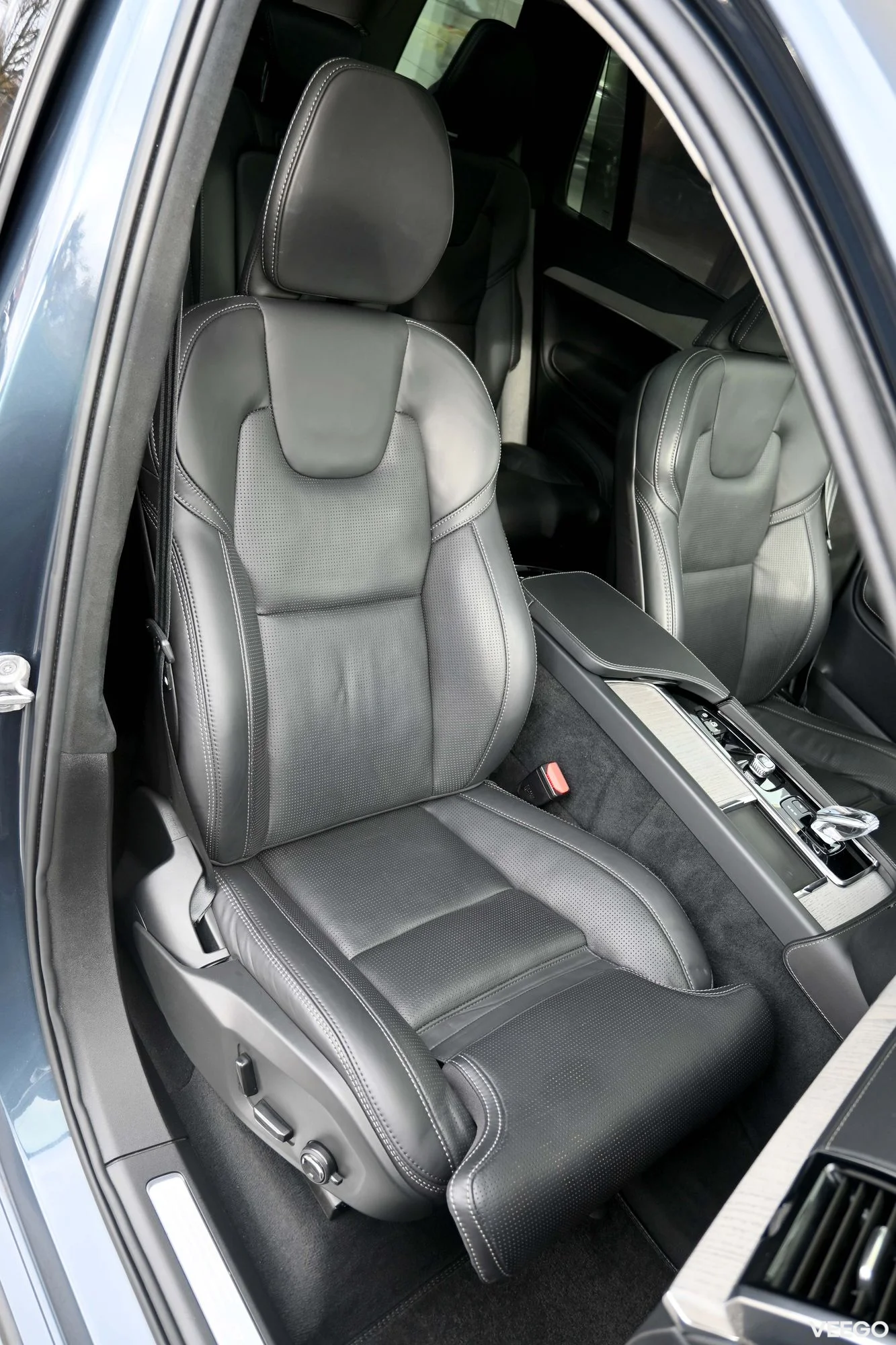 Volvo XC90 AWD T8 H&K 4C LUXURY+ ULTRA BRIGHT XENIUM INTELLI FULL MY2024 2 335kW