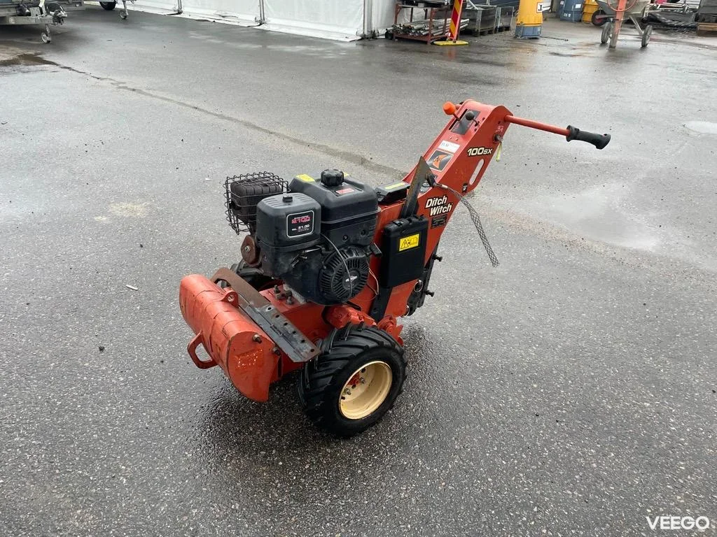 Ditch Witch 100SX 10kW