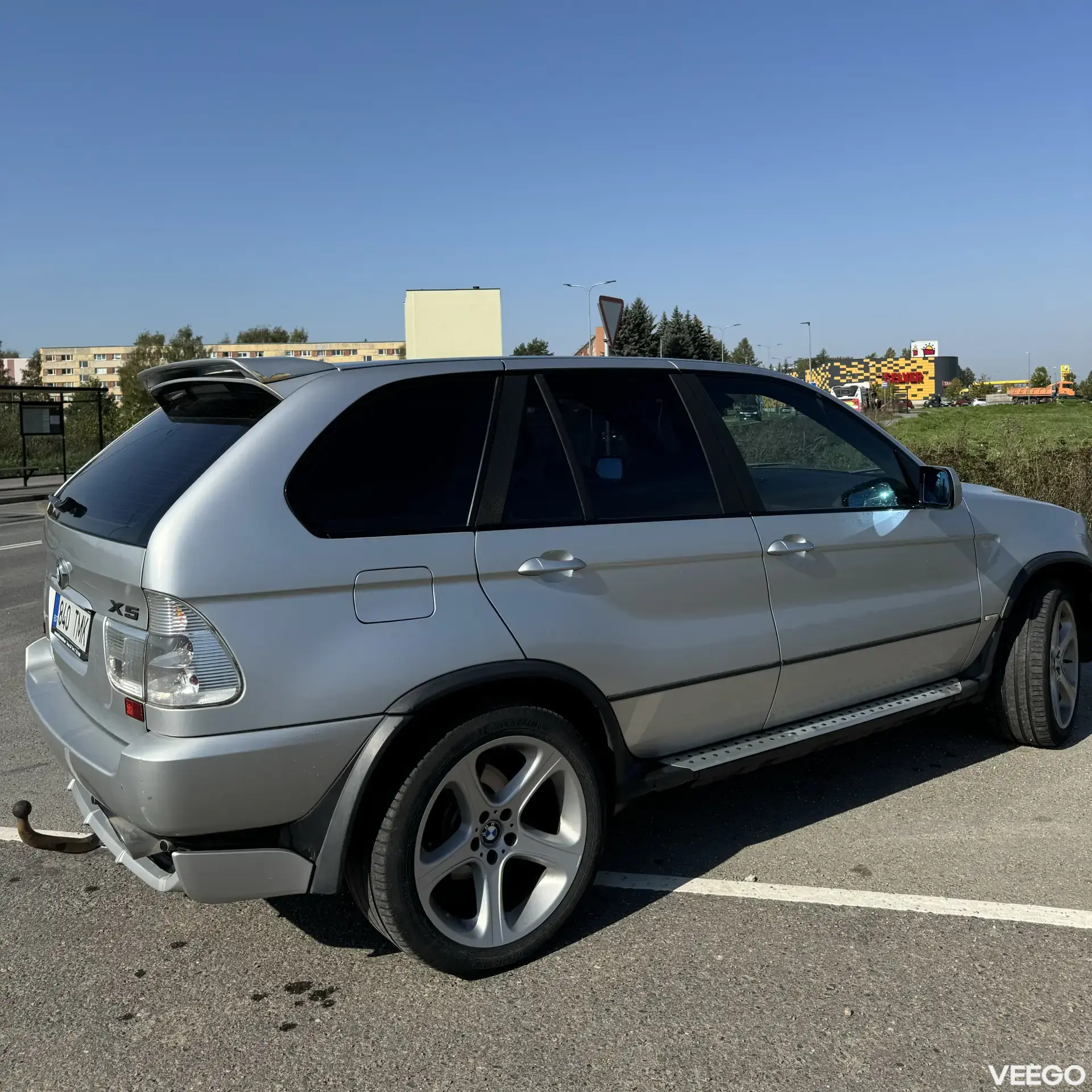 BMW X5 4.6 255kW