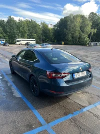 Skoda Superb 2.0 140kW thumbnail