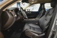 Volvo XC60 2.0 B4 Mild-Hybrid Plus Dark AWD 2 145kW thumbnail