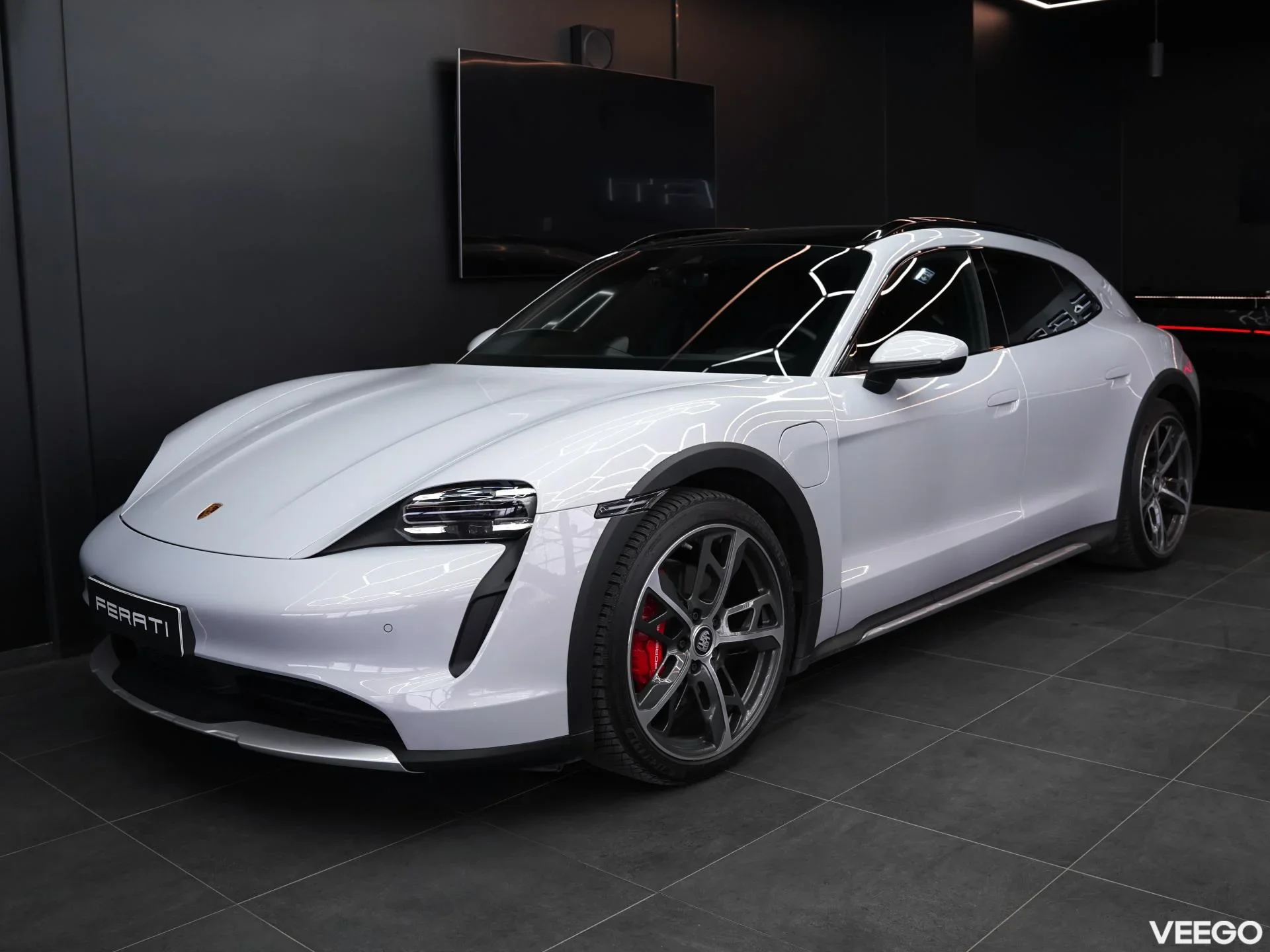 Porsche Taycan 350kW