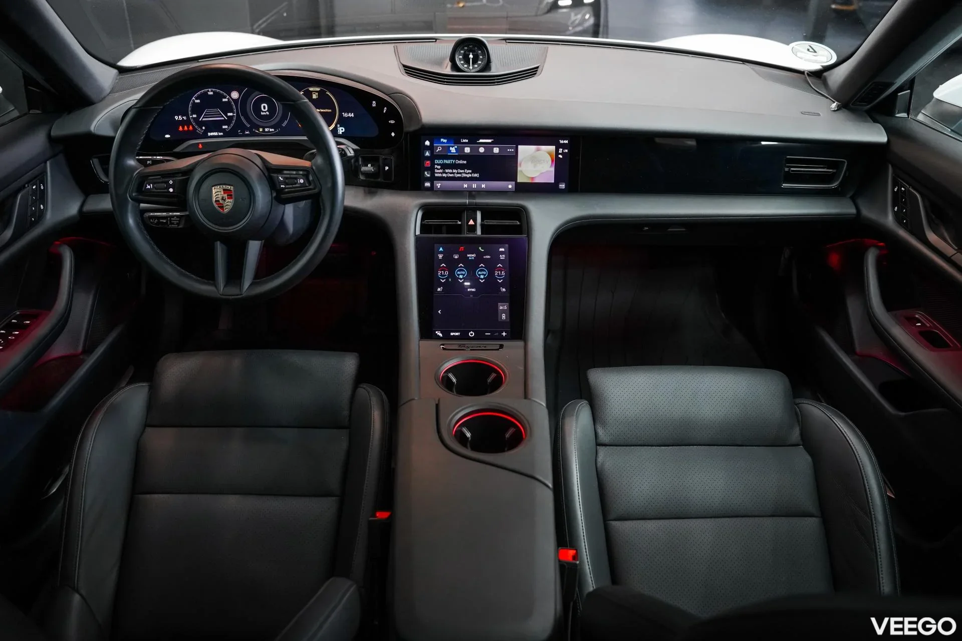 Porsche Taycan 350kW