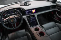 Porsche Taycan 350kW thumbnail