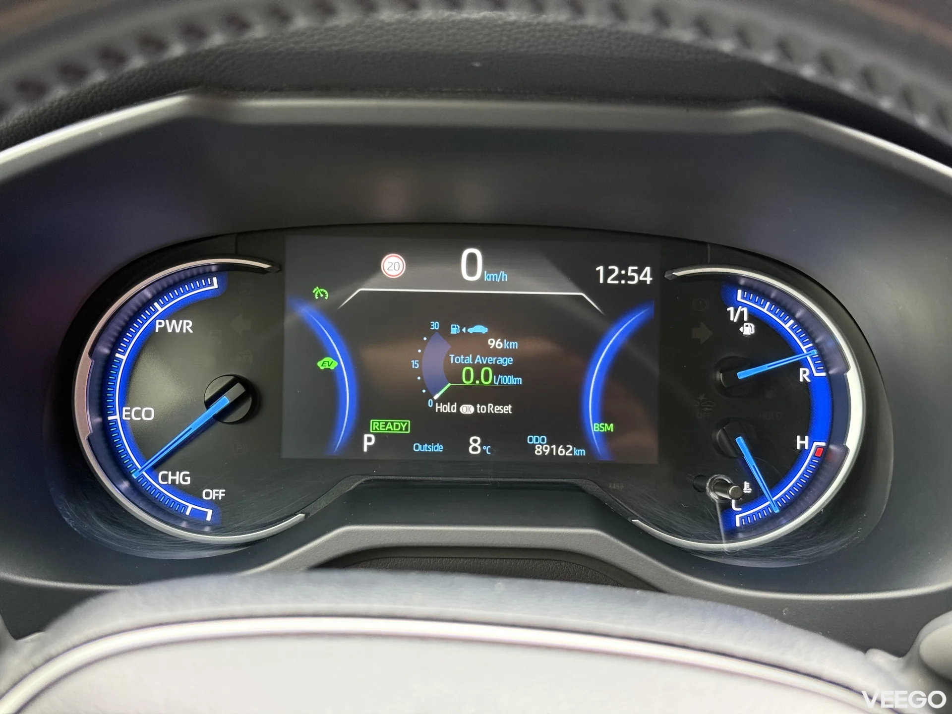 Toyota RAV4 Premium Hybrid 2.5 131kW