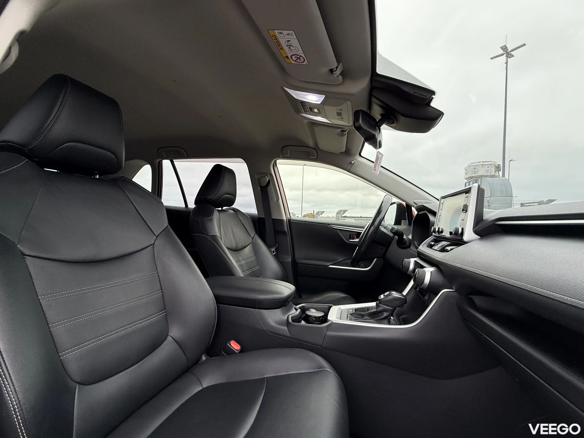 Toyota RAV4 Premium Hybrid 2.5 131kW