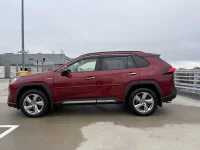 Toyota RAV4 Premium Hybrid 2.5 131kW thumbnail