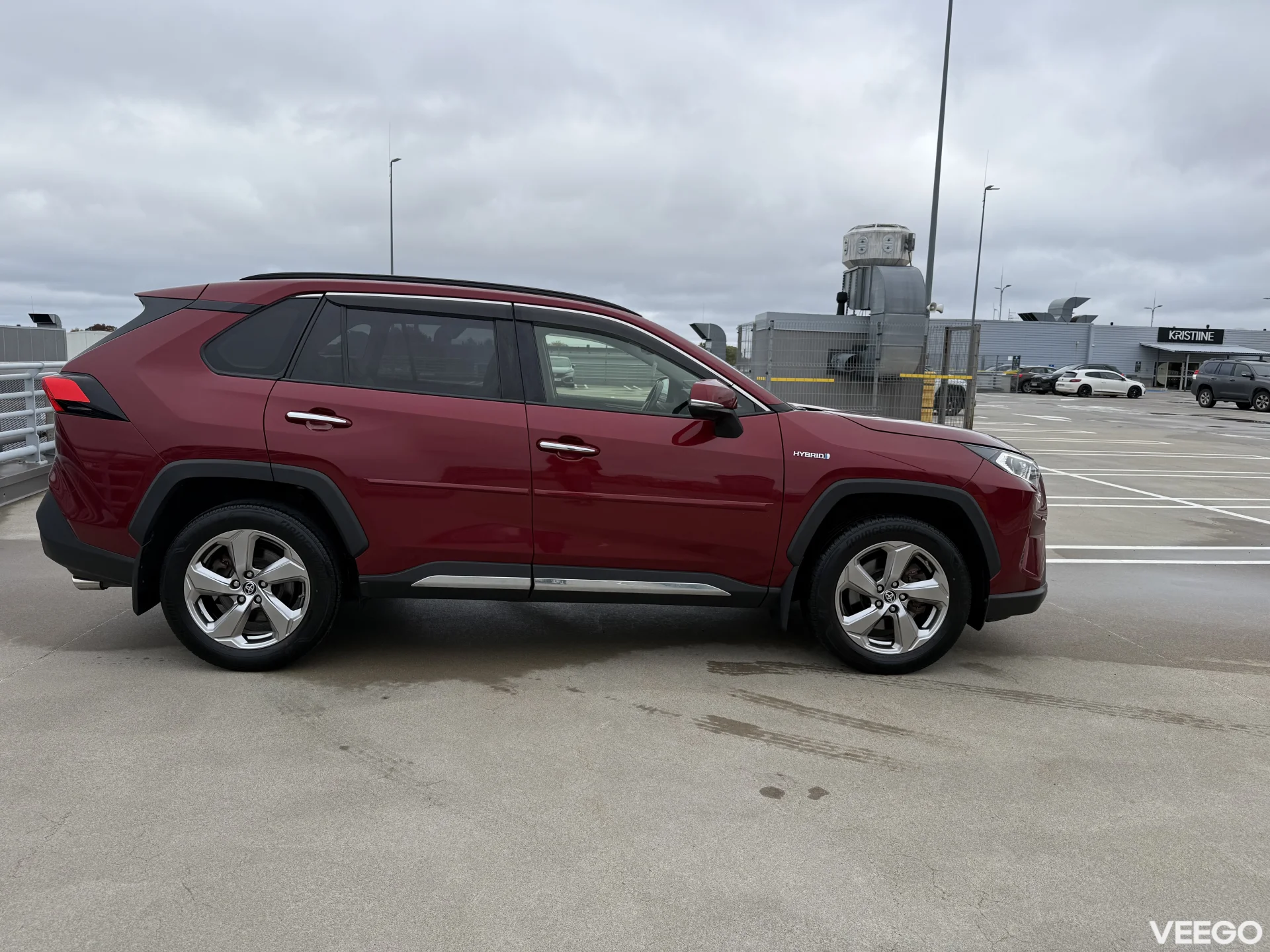 Toyota RAV4 Premium Hybrid 2.5 131kW