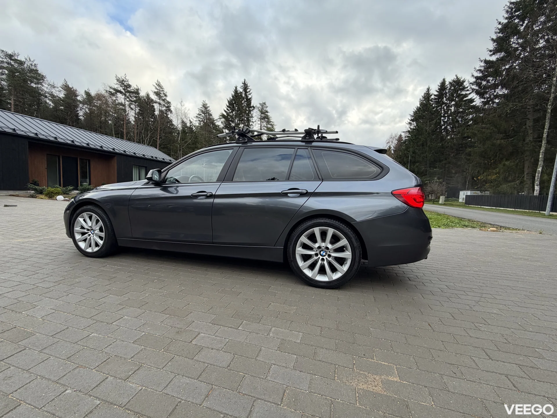 BMW 320 2.0 140kW