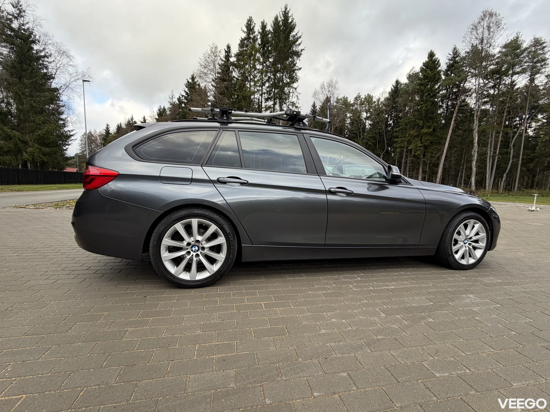 BMW 320 2.0 140kW