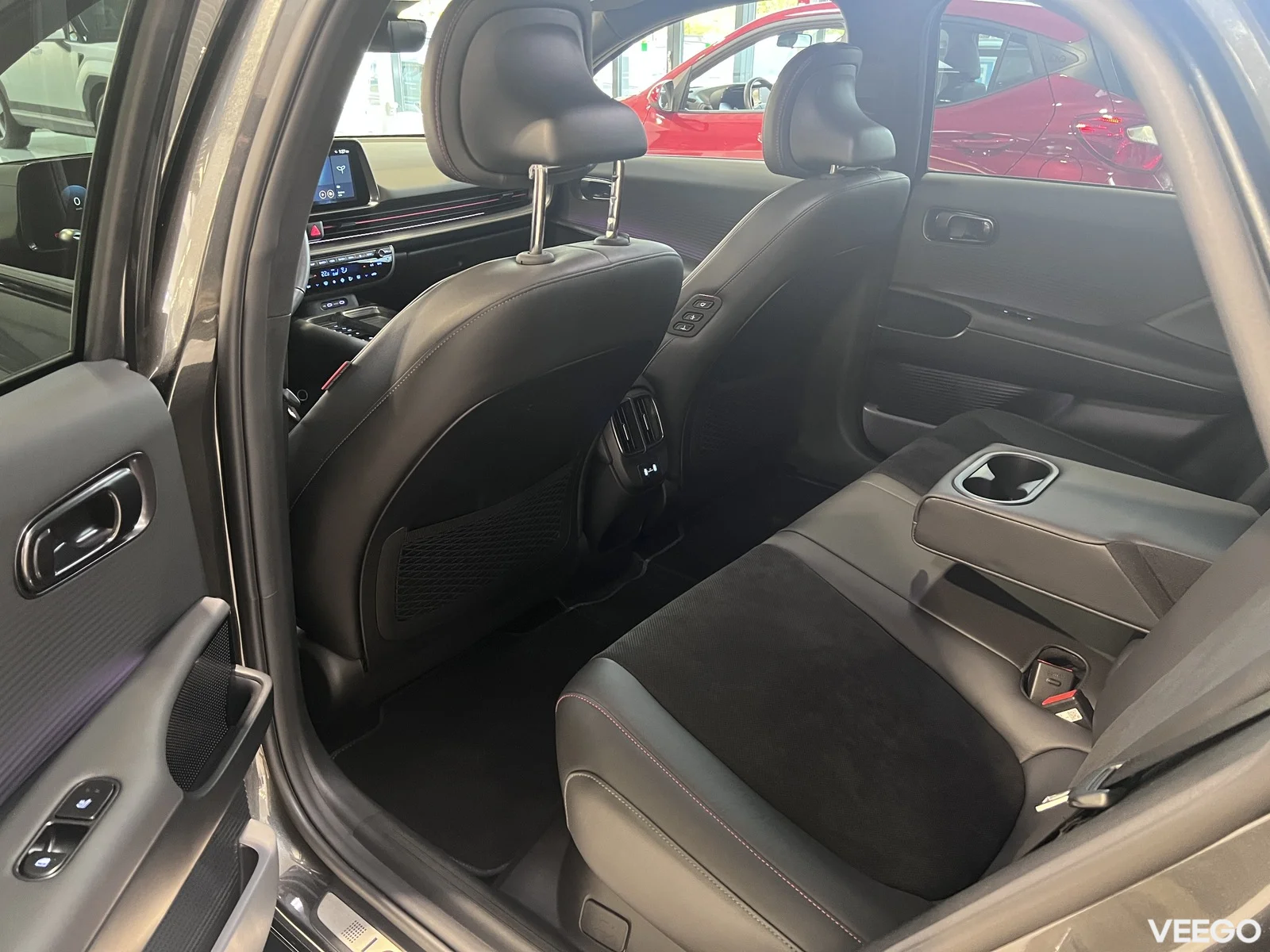 Hyundai IONIQ 6 0 239kW
