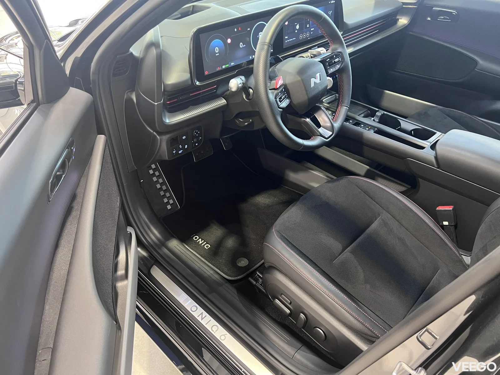 Hyundai IONIQ 6 0 239kW