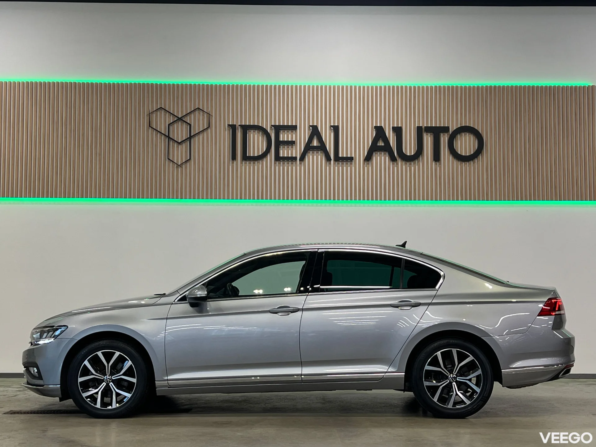 Volkswagen Passat - 1.5 110kW