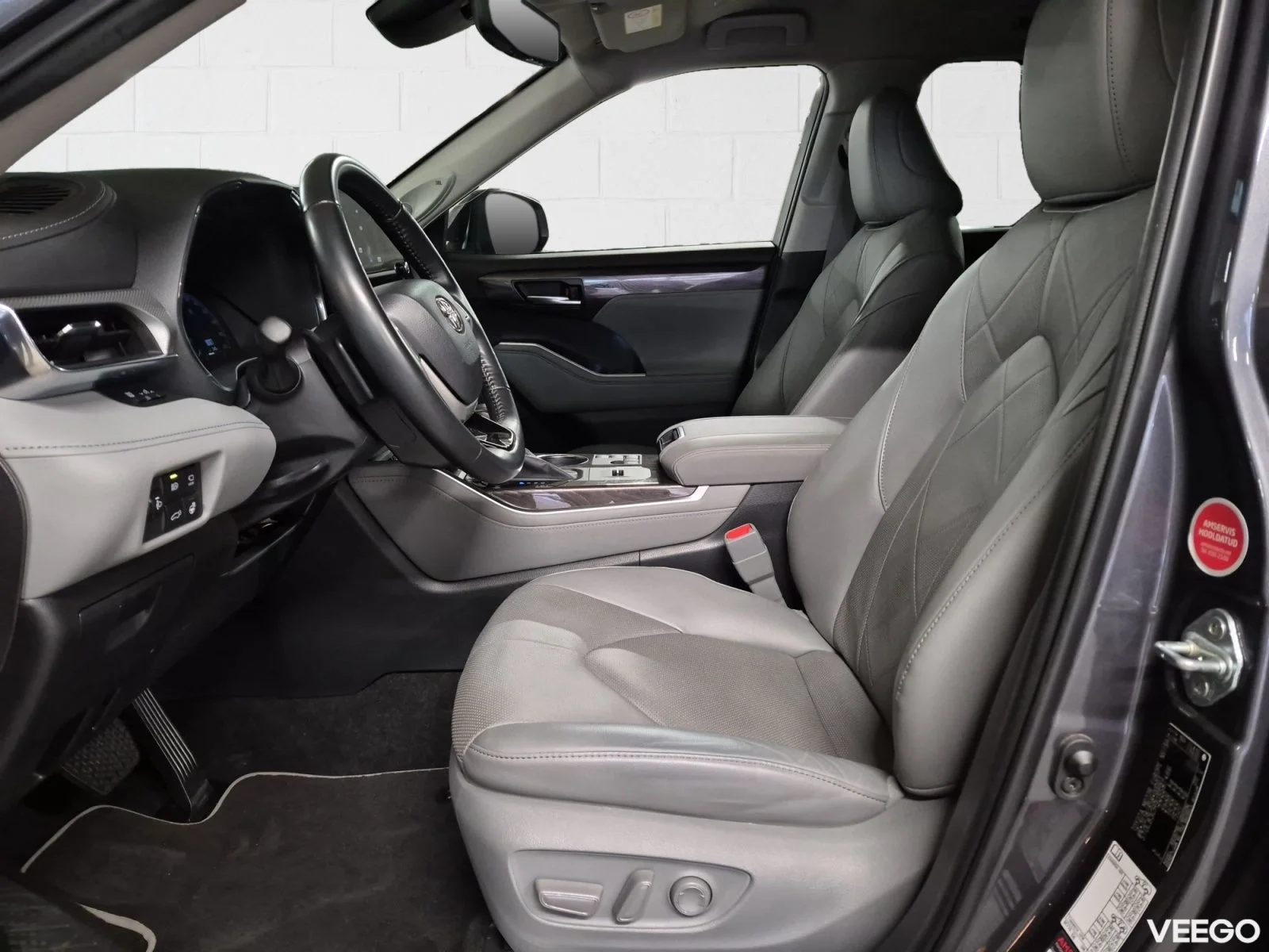 Toyota Highlander Premium AWD 2.5 140kW