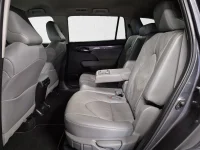 Toyota Highlander Premium AWD 2.5 140kW thumbnail