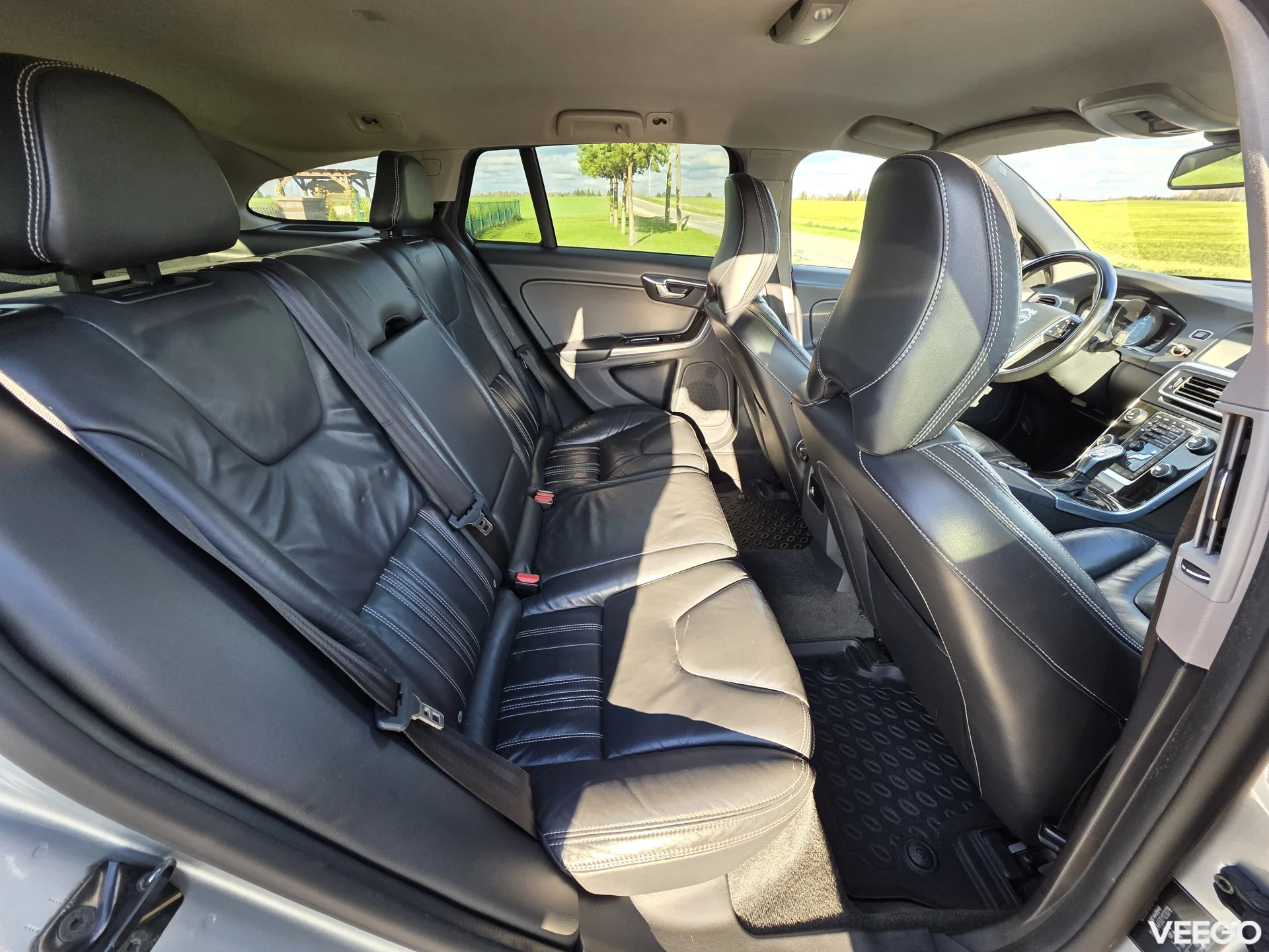 Volvo V60 2.4 158kW