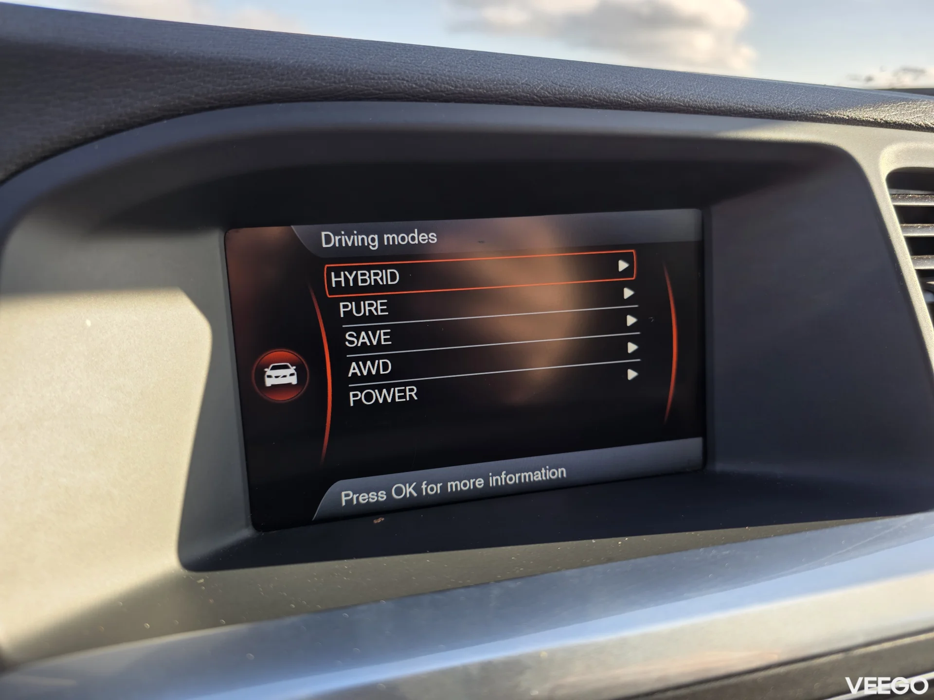 Volvo V60 2.4 158kW