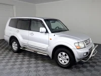 Mitsubishi Pajero 3.2 121kW thumbnail