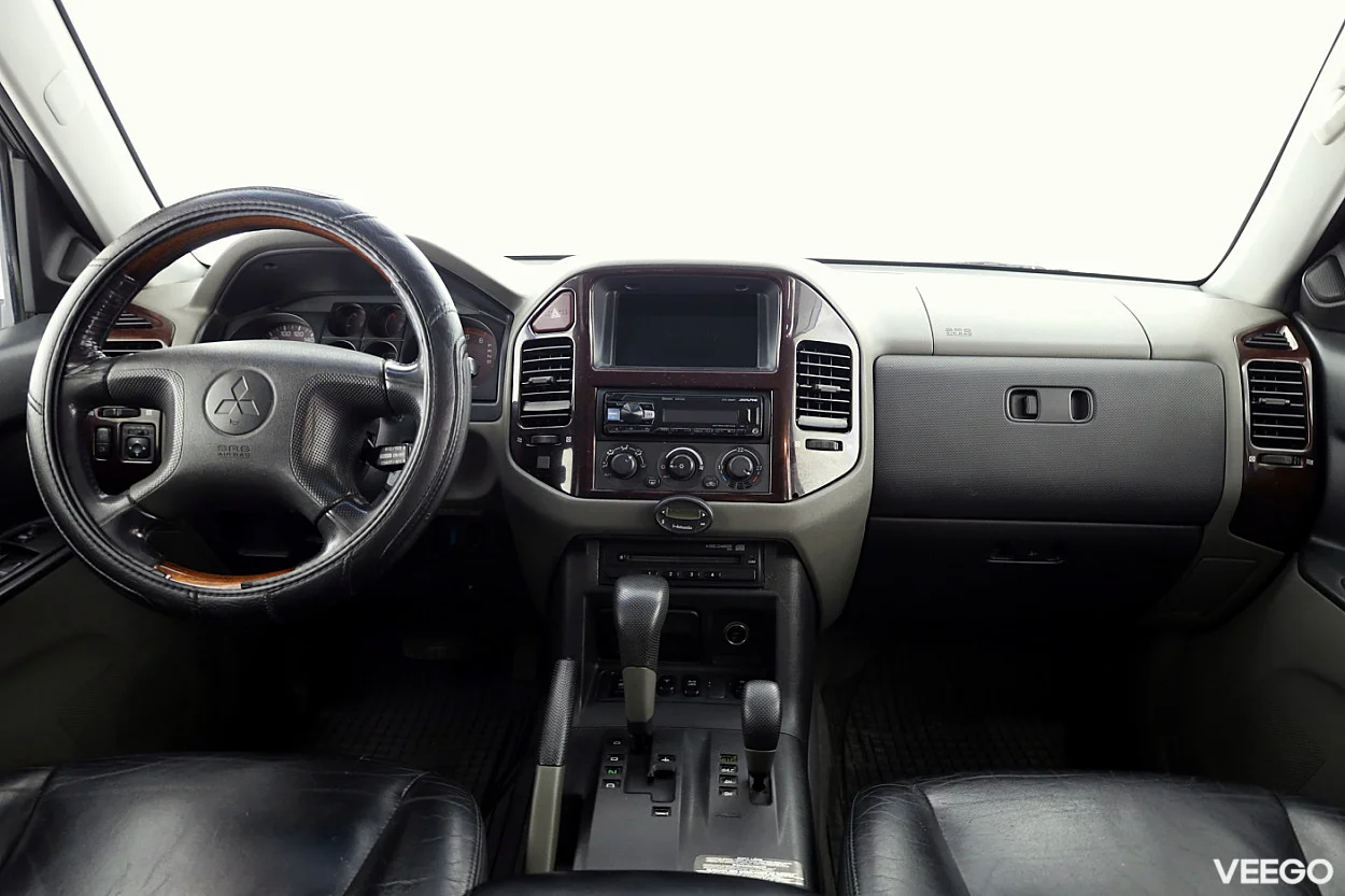 Mitsubishi Pajero 3.2 121kW